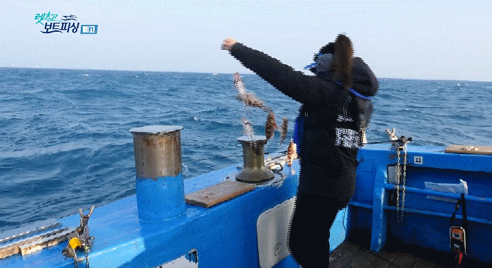 15804700846924.gif