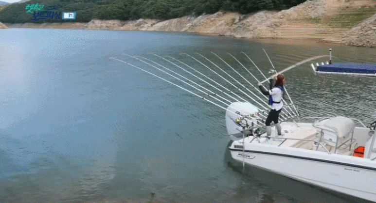 15804702979099.gif