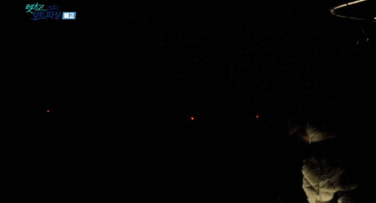 15804702989436.gif